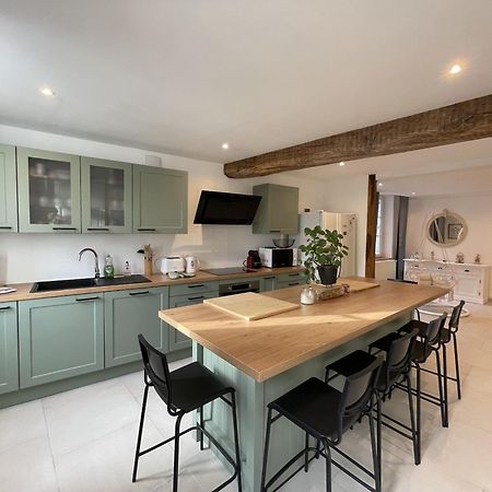 L'Authentique Apartment Шабли Екстериор снимка