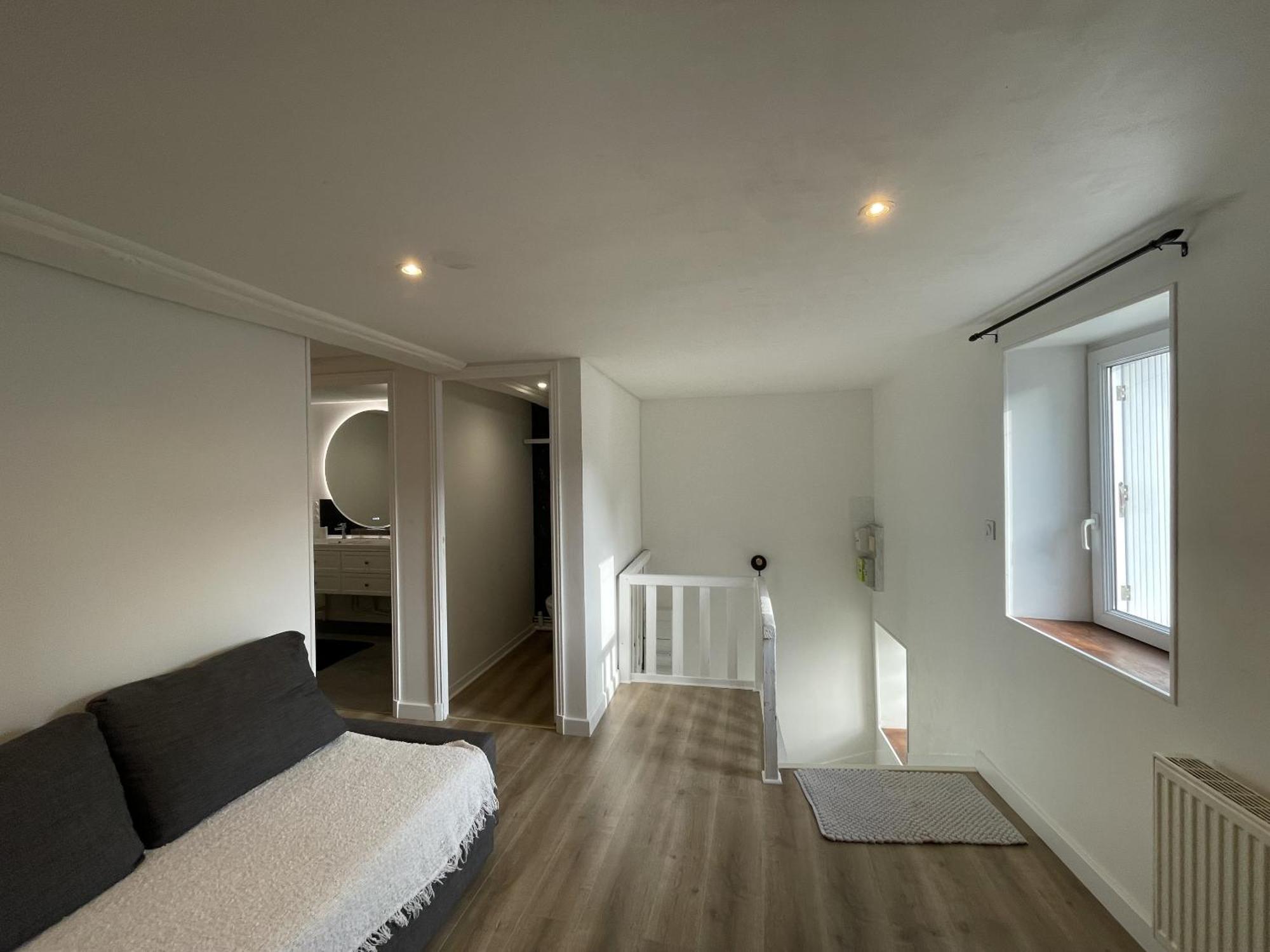 L'Authentique Apartment Шабли Екстериор снимка