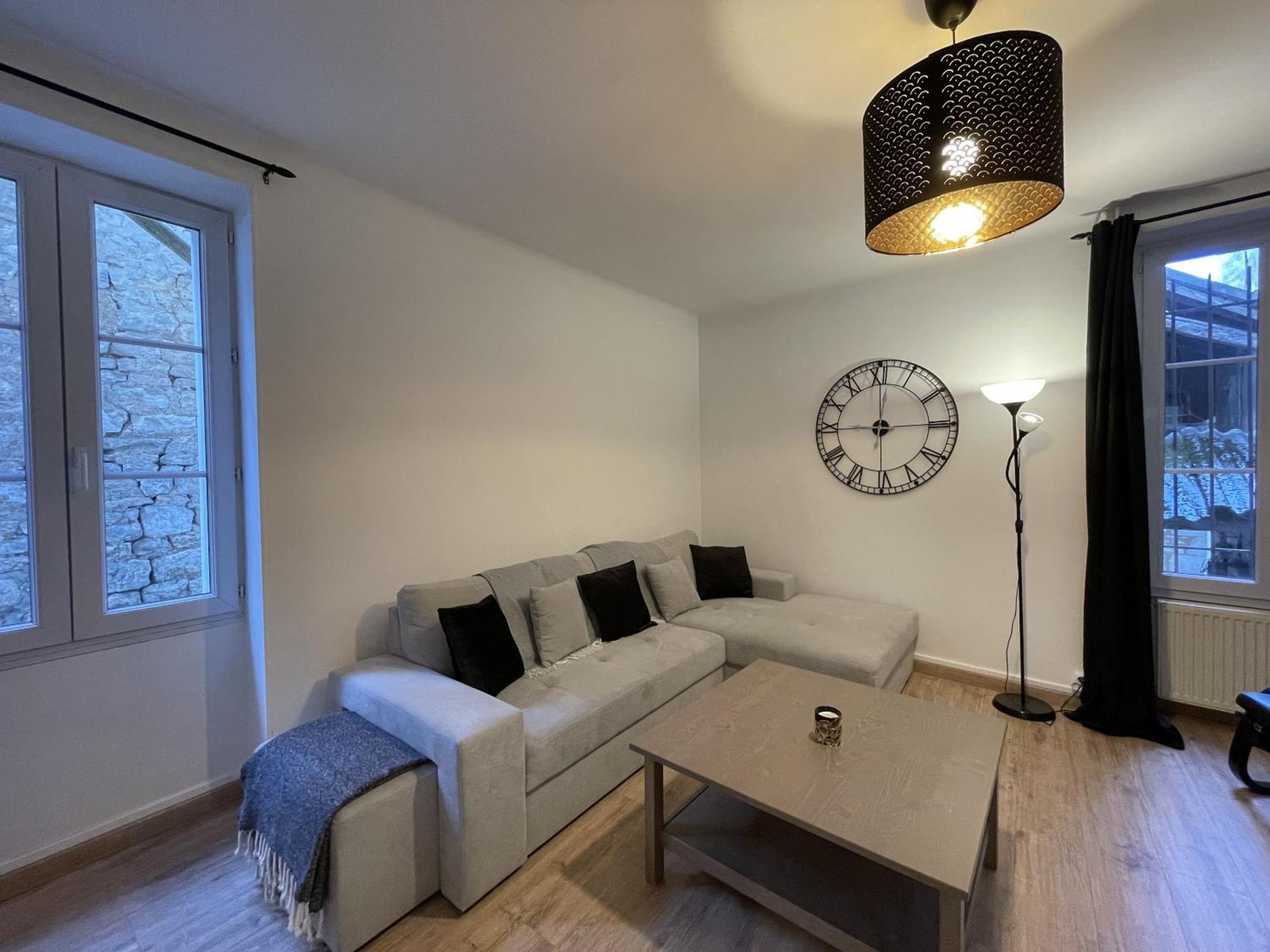 L'Authentique Apartment Шабли Екстериор снимка