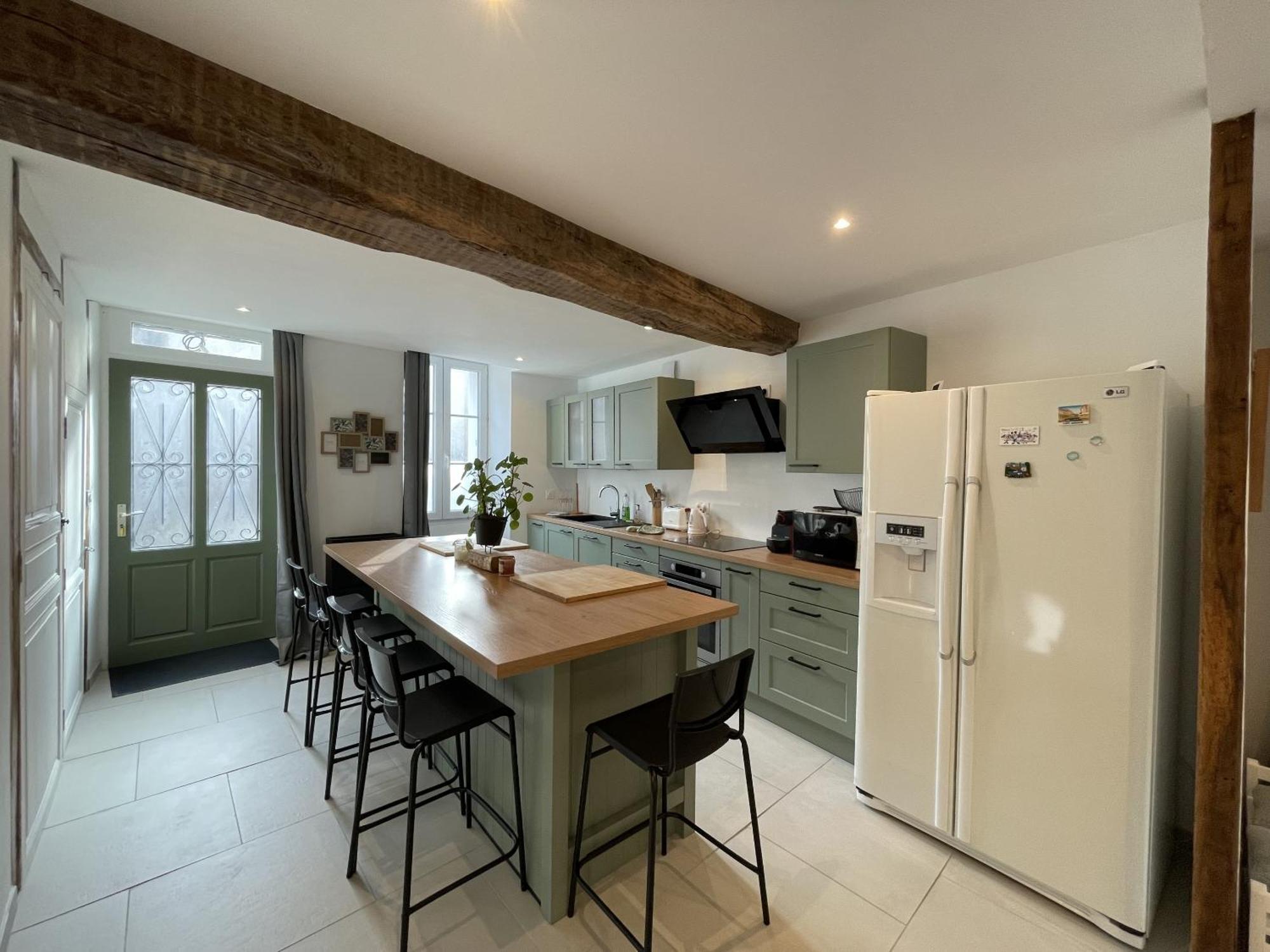 L'Authentique Apartment Шабли Екстериор снимка