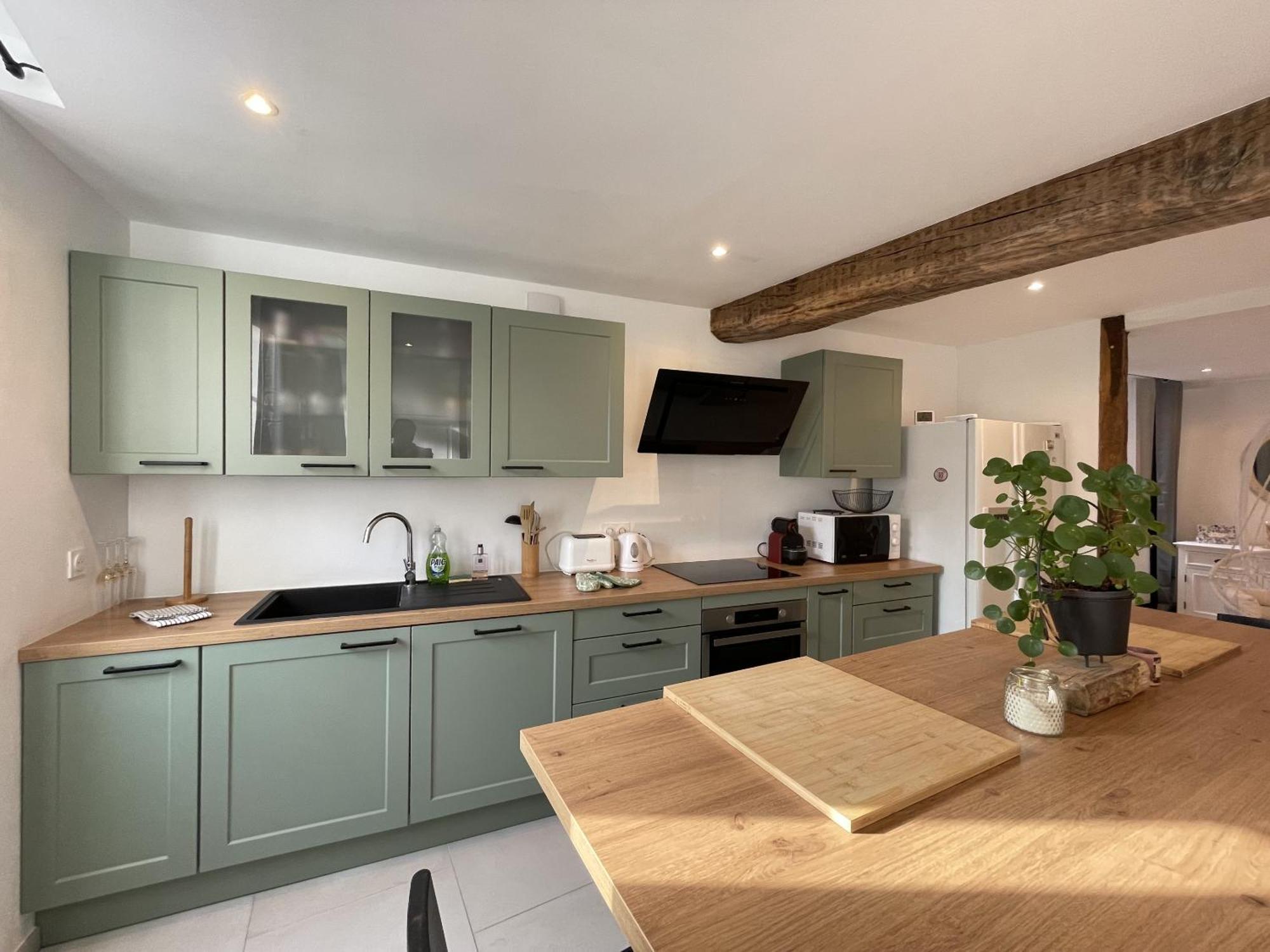L'Authentique Apartment Шабли Екстериор снимка